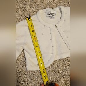 Girls Size 6X - Rare Editions - Beige/cream knit cardigan/shrug. #160